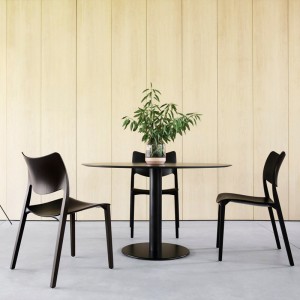 silla Laclasica fresno teñido negro comedor mesa Zero
