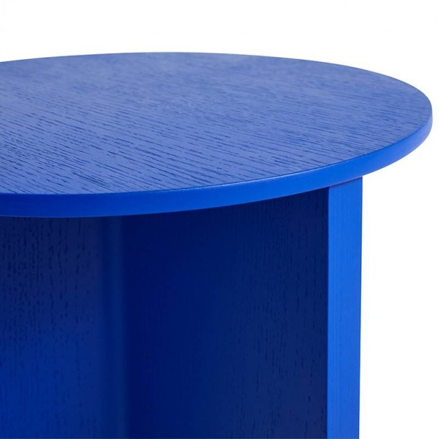 Mesa Slit Table Wood High Vivid Blue de HAY en Moises Showroom