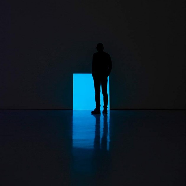 Pablo lámpara de suelo azul ambientada Davide Groppi